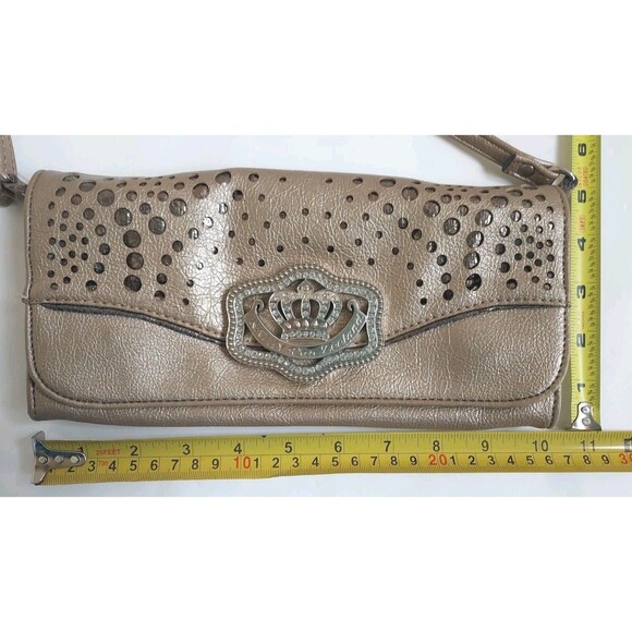 Kathy Van Zeeland Textured Gold Clutch Purse Crossbody W/Rhinestone Crown - Picture 4 of 8